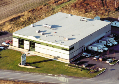 JG Fruits et Légumes, bureaux et entrepôt réfrigéré, 26 000 Pc, Chambly.