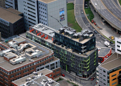 M9 Phase II, tour à condos, 2 étages de stationnement sous-terrain, 2 étages commerciaux et 8 étages résidentiels, 117 000 Pc, 58 unités, Montréal.