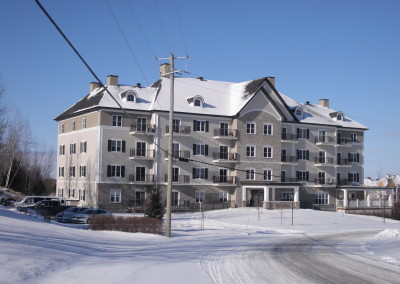 Résidence Bromont, Résidence d'aînés, 54 unités sur cing étages, 50 000pc, Bromont
